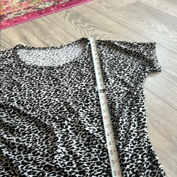 Leopard Print Women's Top - Picture 3 of 5